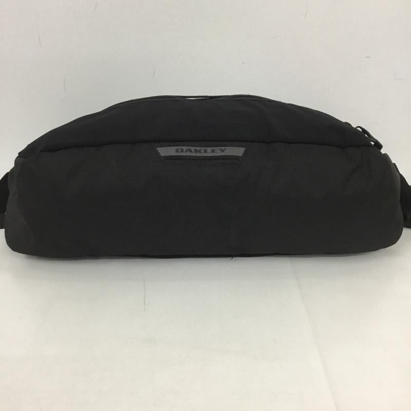 オークリー OAKLEY ボディバッグ ボディバッグ スリングバッグ ロゴ、文字 黒 / ブラック / X 黄 / イエロー /  メンズ USED 古着 中古 10127353