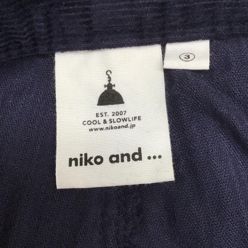 ニコアンド niko and... パンツ ワークパンツ、ペインターパンツ ワイドパンツ カジュアルパンツ コーデュロイパンツ 3 無地 紺 / ネイビー /  レディース USED 古着 中古 10127388