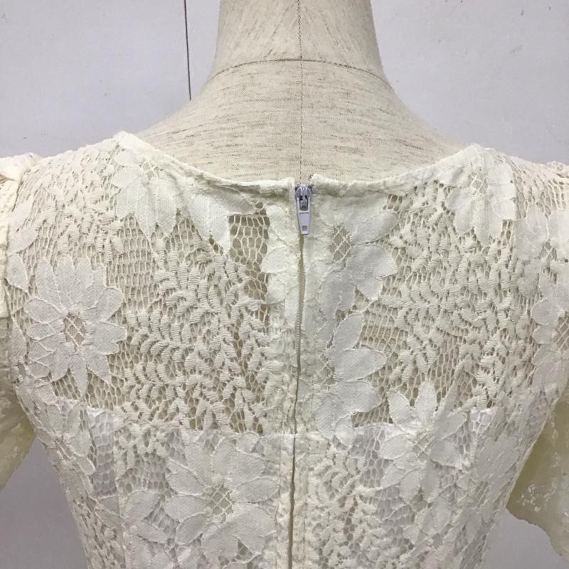 ダズリン dazzlin ワンピース ひざ丈スカート 半袖ワンピース フレアスカート クルーネック M 総柄 白 / ホワイト /  メンズ USED 古着 中古 10127398