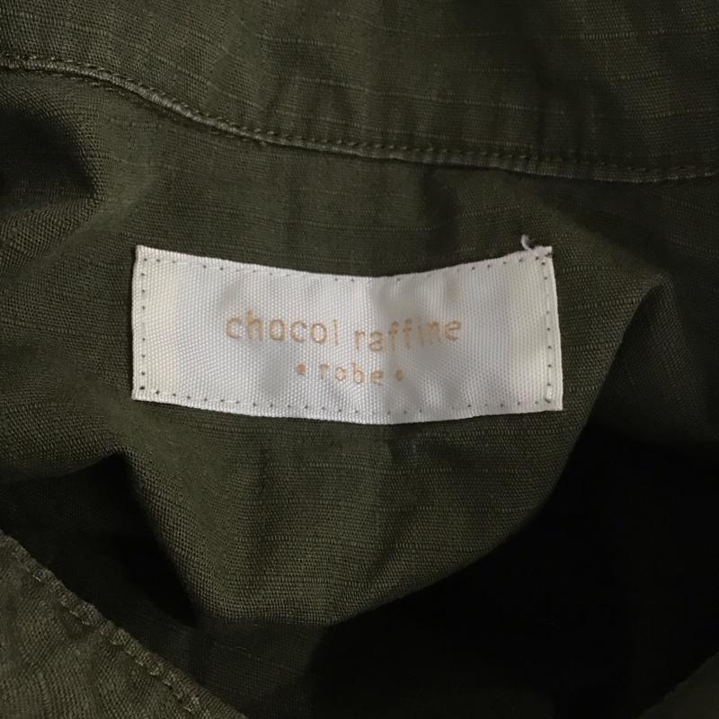 ショコラ フィネ ローブ chocol raffine robe シャツ、ブラウス 長袖 長袖シャツ 無地シャツ カラーシャツ ミリタリーシャツ FREE 無地 カーキ / カーキ /  レディース USED 古着 中古 10127450