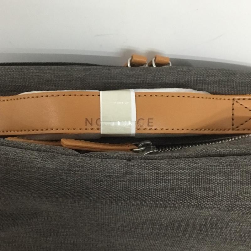 ノルディス NORDACE リュックサック、デイパック リュックサック、デイバッグ ND1001 軽量デイリーリュック USB充電 タグ付き ロゴ、文字 チャコールグレー / チャコールグレー /  メンズ USED 古着 中古 10127515