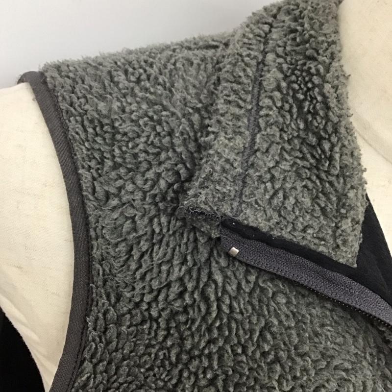 パタゴニア patagonia ベスト ベスト ベスト ジップアップフリースベスト スタンドネック S ロゴ、文字 灰 / グレー /  メンズ USED 古着 中古 10127657