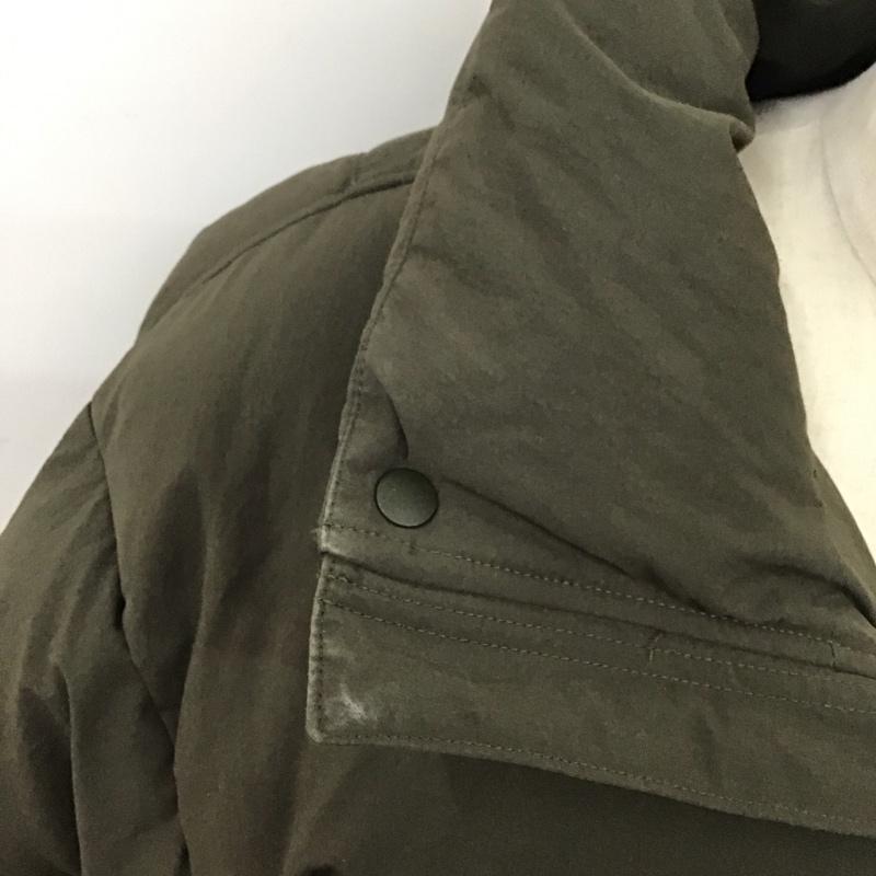 ユニクロ UNIQLO ジャケット、上着 ジャンパー、ブルゾン 311-462851 PADDEDVOLUMEJACKET ダウンジャケット アウター M 無地 カーキ / カーキ /  メンズ USED 古着 中古 10127662