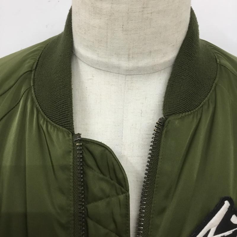 エアジョーダン AIR JORDAN ジャケット、上着 ジャケット、ブレザー av5998-395 グレイテストJ-1ボンバージャケット アウター スタジャン ジャンパー M ロゴ、文字 カーキ / カーキ /  メンズ USED 古着 中古 10127676