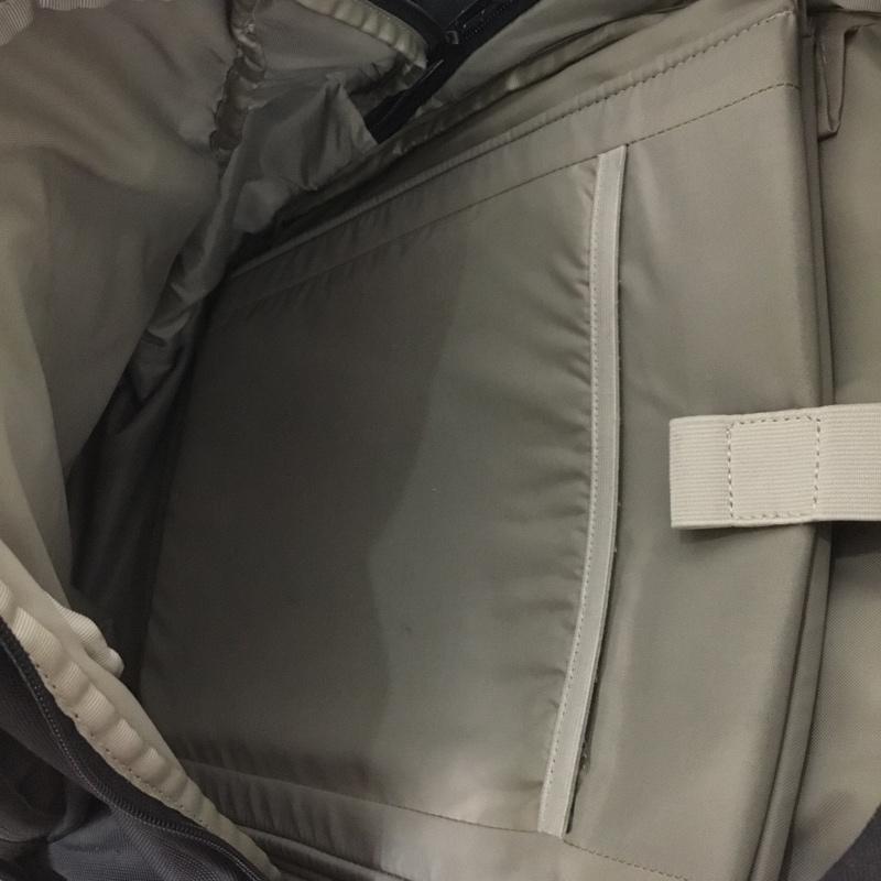 ザノースフェイス THE NORTH FACE リュックサック、デイパック リュックサック、デイバッグ NM72250 ボルダーデイパック ロゴ、文字 黒 / ブラック /  メンズ USED 古着 中古 10127792
