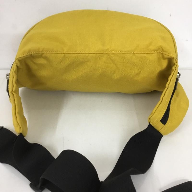 ケルティ KELTY ウエストバッグ ウエストバッグ ボディバッグ ロゴ、文字 マスタード / マスタード /  メンズ USED 古着 中古 10127794