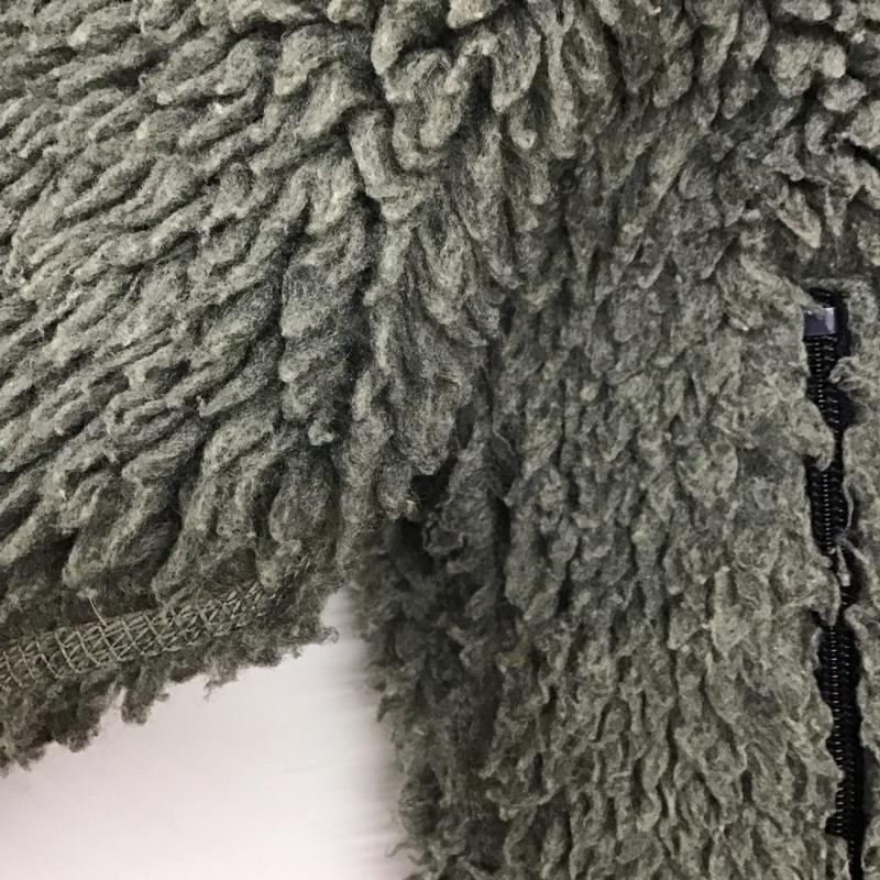 パタゴニア patagonia ジャケット、上着 ジャケット、ブレザー ジップアップジャケット ボアジャケット アウター L ロゴ、文字 灰 / グレー /  ボーイズ USED 古着 中古 10127807