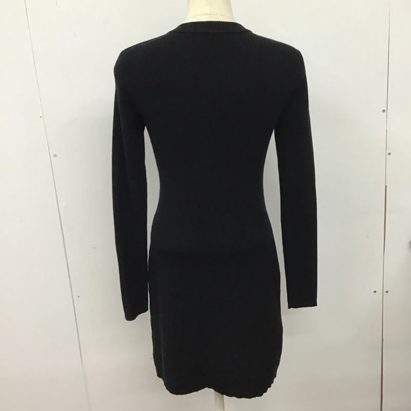 スライ SLY セットアップ セットアップ 030faa73-2090 SHORTZIP2Pワンピース セットアップ 2点セット 1 無地 黒 / ブラック /  レディース USED 古着 中古 10127871