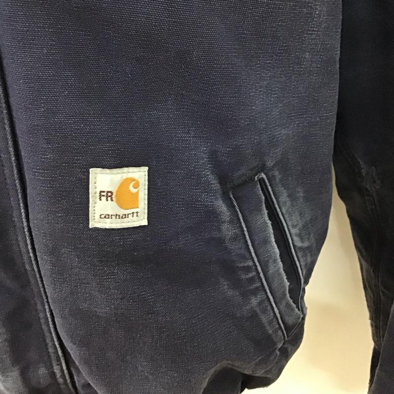 カーハート Carhartt ジャケット、上着 ジャケット、ブレザー ジップアップジャケット アウター 古着 ジップアップパーカー ufcw L ロゴ、文字 紺 / ネイビー /  メンズ USED 古着 中古 10127951