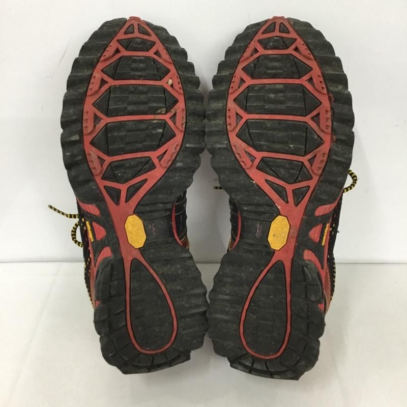 サッカニー Saucony スニーカー スニーカー 28020-2 Xodus UK9 US：10 ロゴ、文字 赤 / レッド / X 黒 / ブラック /  メンズ USED 古着 中古 10128002