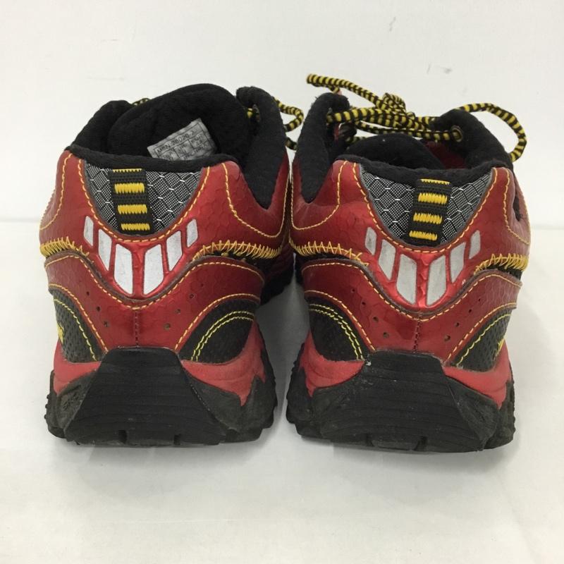 サッカニー Saucony スニーカー スニーカー 28020-2 Xodus UK9 US：10 ロゴ、文字 赤 / レッド / X 黒 / ブラック /  メンズ USED 古着 中古 10128002