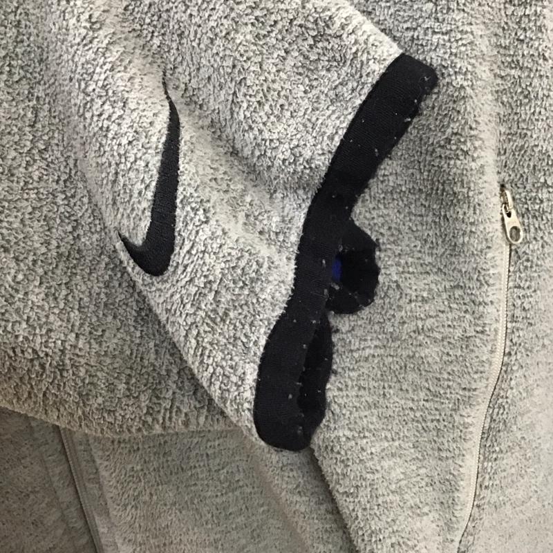 ナイキ NIKE ジャケット、上着 ジャケット、ブレザー ジップアップジャケット フリースジャケット アウター 90s M ロゴ、文字 灰 / グレー /  メンズ USED 古着 中古 10128007