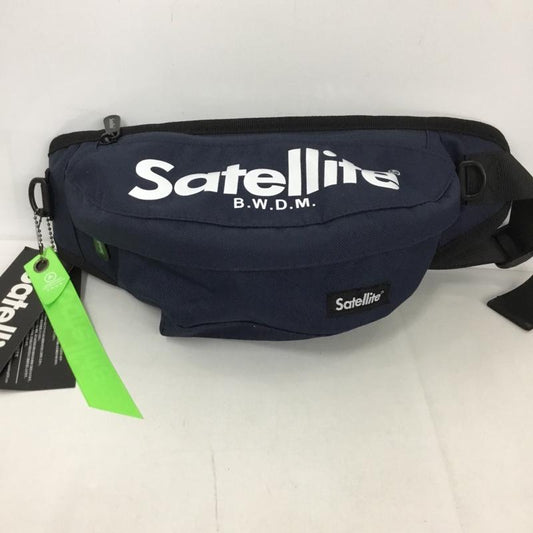 サテライト Satellite ウエストバッグ ウエストバッグ PUSH ボディーバッグ ロゴ、文字 紺 / ネイビー /  メンズ USED 古着 中古 10128059