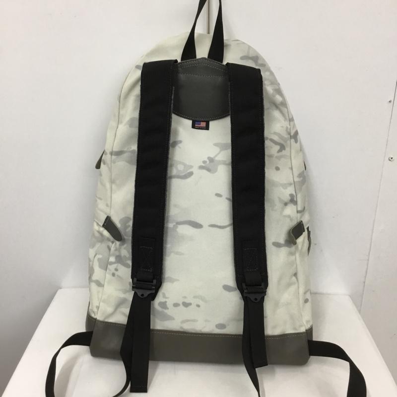 ザノースフェイス THE NORTH FACE リュックサック、デイパック リュックサック、デイバッグ A3G6P デイパック バックパック カモフラージュ柄・迷彩 白 / ホワイト / X 灰 / グレー /  メンズ USED 古着 中古 10128071