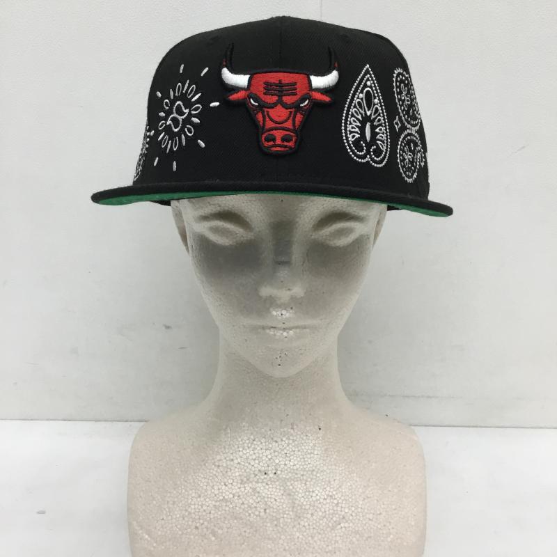 ニューエラ NEW ERA 帽子 キャップ NBA　シカゴ　ブルズ FREE ロゴ、文字 X 総柄 黒 / ブラック /  メンズ USED 古着 中古 10128095