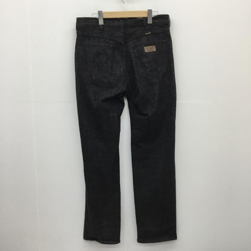ラングラー Wrangler パンツ デニム、ジーンズ Wrangler デニムパンツ　W0333 34 ワンポイント 黒 / ブラック /  メンズ USED 古着 中古 10128213