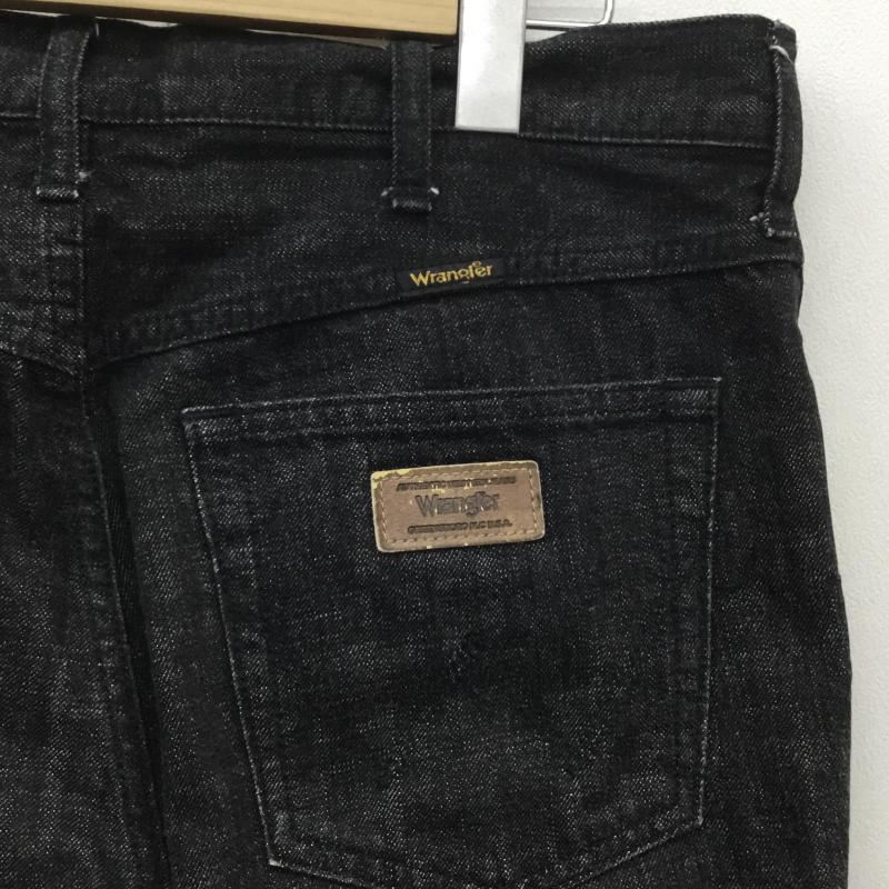 ラングラー Wrangler パンツ デニム、ジーンズ Wrangler デニムパンツ　W0333 34 ワンポイント 黒 / ブラック /  メンズ USED 古着 中古 10128213