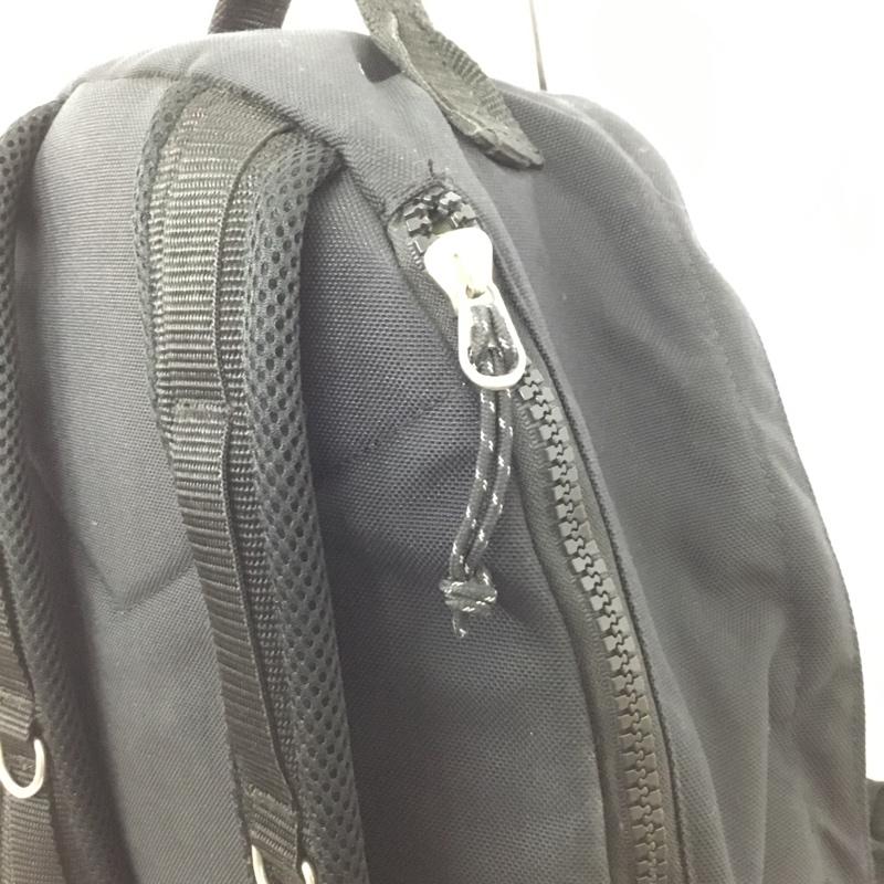 デウスエクスマキナ DEUS EX MACHINA リュックサック、デイパック リュックサック、デイバッグ DMF87384 DYLAN DAYPACK ロゴ、文字 黒 / ブラック /  メンズ USED 古着 中古 10128262