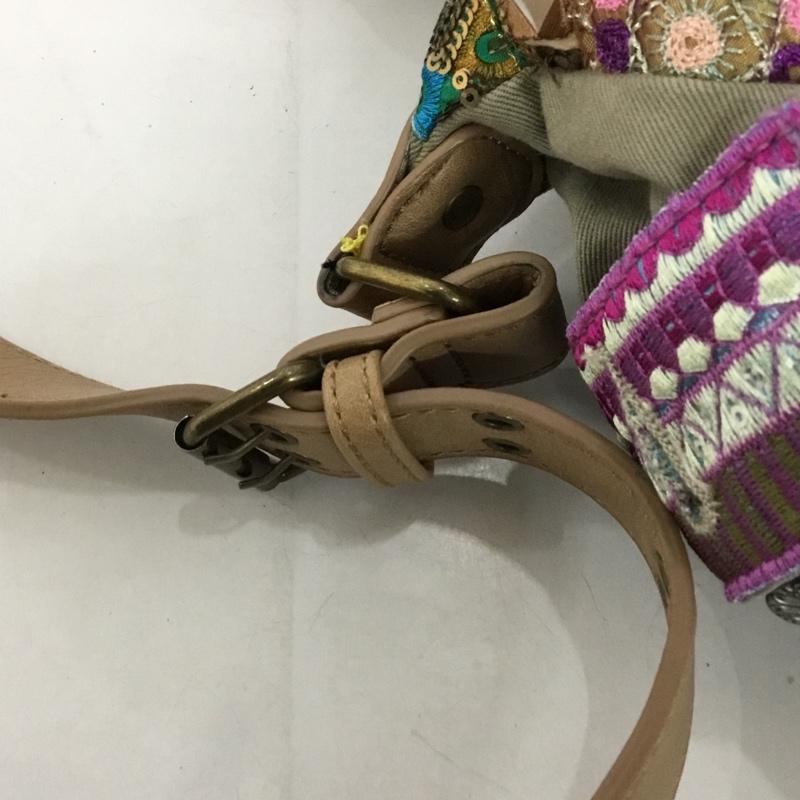 デシグアル Desigual ショルダーバッグ ショルダーバッグ ハンドバッグ 2WAY 71X9JC6 刺繍  マルチカラー / マルチカラー /  レディース USED 古着 中古 10128302