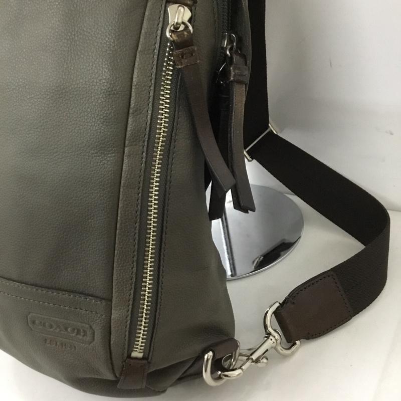 コーチ COACH ボディバッグ ボディバッグ ワンショルダー ロゴ、文字 灰 / グレー /  メンズ USED 古着 中古 10128348