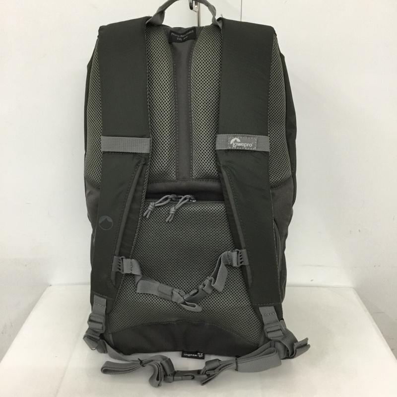 古着 USED リュックサック、デイパック リュックサック、デイバッグ Photo Hatchback 22L Lowepro カメラバッグ カメラリュック ロゴ、文字 ダークグレー / ダークグレー /  メンズ USED 古着 中古 10128458