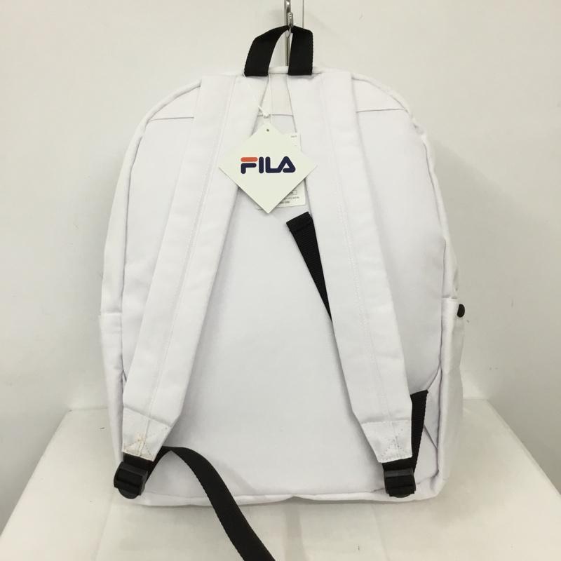 フィラ FILA リュックサック、デイパック リュックサック、デイバッグ FM2068 バックパック タグ付き ロゴ、文字 白 / ホワイト /  メンズ USED 古着 中古 10128511