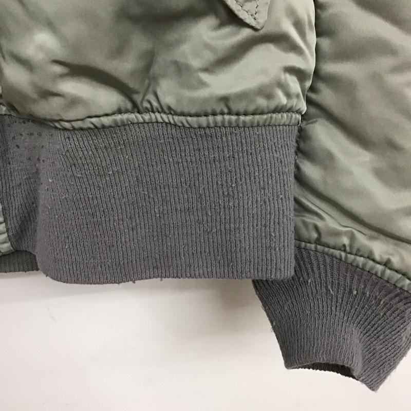 アルファインダストリー Alpha Industries ジャケット、上着 ジャンパー、ブルゾン L 無地 灰 / グレー /  メンズ USED 古着 中古 10128516
