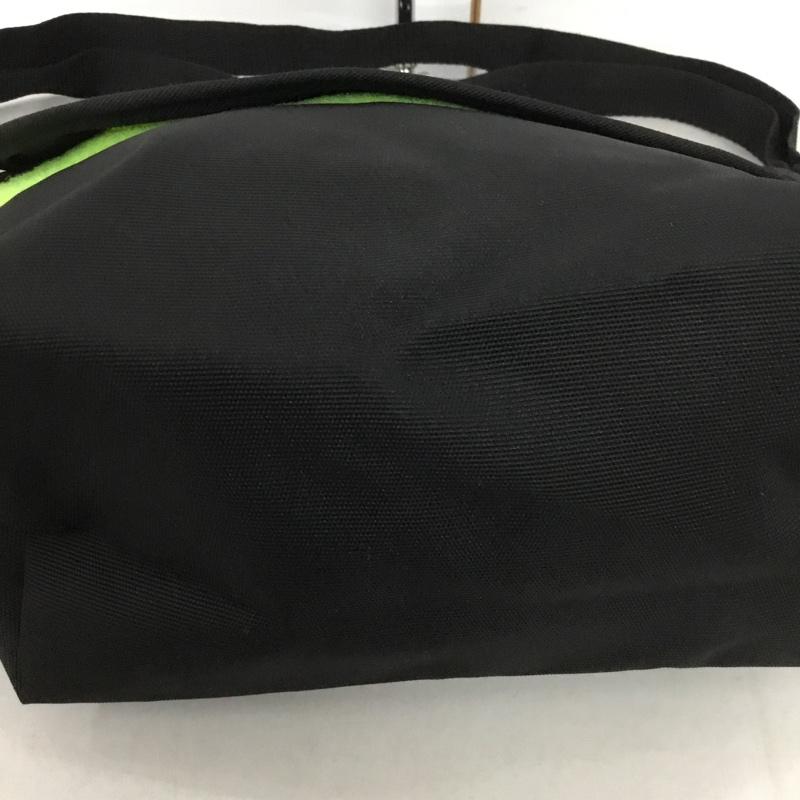 リーボック Reebok ショルダーバッグ ショルダーバッグ ARB1007 ミニショルダー メッセンジャーバッグ タグ付き ロゴ、文字 黒 / ブラック /  メンズ USED 古着 中古 10128521