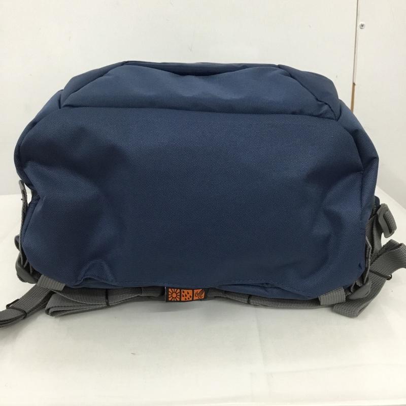 ロープロ Lowepro リュックサック、デイパック リュックサック、デイバッグ Photo Hatchback 22L カメラバッグ カメラリュック ロゴ、文字 紺 / ネイビー /  メンズ USED 古着 中古 10128598