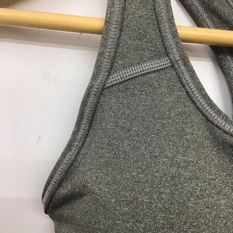 ナイキ NIKE トップス トップス 823313-092 ナイキプロ アップデーテッドブラ スポーツブラ タグ付き S ロゴ、文字 黒 / ブラック / X 灰 / グレー /  レディース USED 古着 中古 10135547