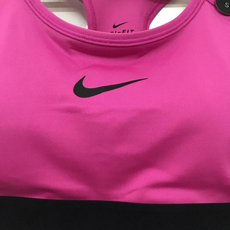 ナイキ NIKE トップス トップス 823313-623 ナイキプロ アップデーテッドブラ スポーツブラ タグ付き S ロゴ、文字 マゼンタ / マゼンタ / X 黒 / ブラック /  レディース USED 古着 中古 10135550