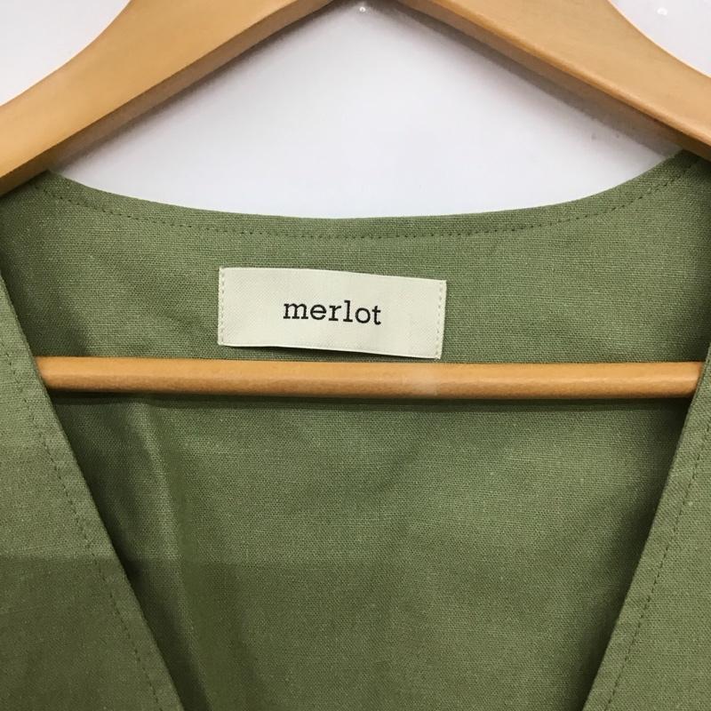 メルロー merlot ジャケット、上着 ジャケット、ブレザー 長袖ジャケット アウター 前ボタン ノーカラージャケット FREE 無地 カーキ / カーキ /  レディース USED 古着 中古 10135558