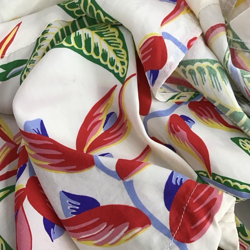 サンサーフ SUN SURF シャツ、ブラウス 半袖 半袖シャツ プリントシャツ ポケットシャツ アロハシャツ M プリント マルチカラー / マルチカラー /  メンズ USED 古着 中古 10136232