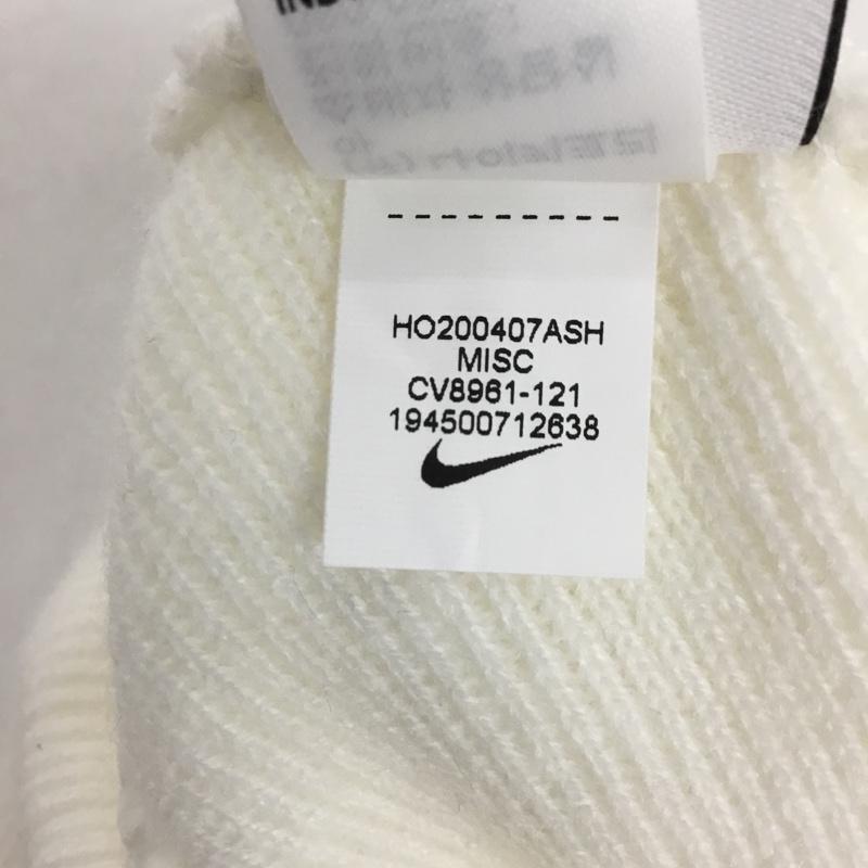 ステューシー STUSSY 帽子 ニット帽 CV8961-121 NIKE Cuffed Beanie タグ付き ロゴ、文字 白 / ホワイト /  メンズ USED 古着 中古 10136335