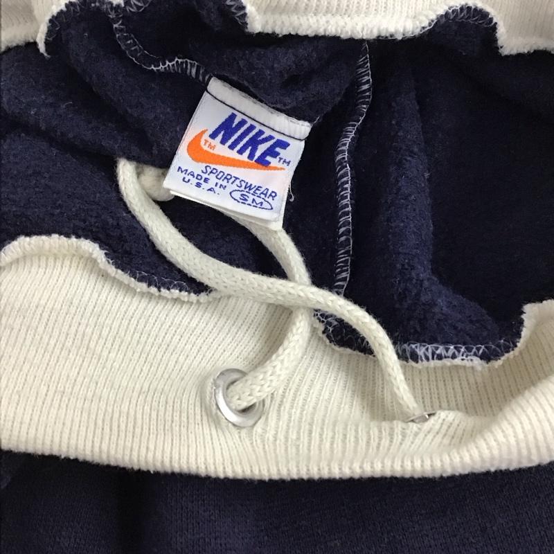 ナイキ NIKE パンツ スラックス S 無地 紺 / ネイビー /  ボーイズ USED 古着 中古 10136954