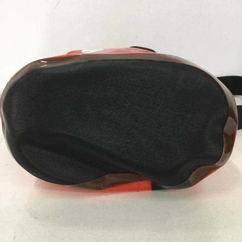 シュプリーム Supreme ショルダーバッグ ショルダーバッグ DECK DRY BAG 5L 19SS 防水 ロゴ、文字 赤 / レッド /  メンズ USED 古着 中古 10136971