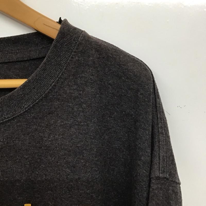 カーハート Carhartt Tシャツ 半袖 半袖カットソー プリントTシャツ クルーネックカットソー ロゴ、文字 灰 / グレー /  メンズ USED 古着 中古 10137665