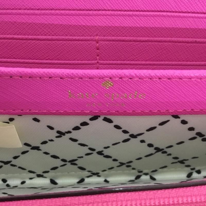 ケイトスペード Kate Spade 財布 長財布 WLRU1498 ネダ ニューベリーレーン ラウンドファスナー ロゴ、文字 桃 / ピンク /  レディース USED 古着 中古 10138342