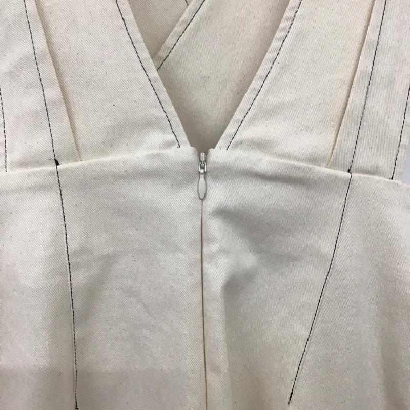 イネラ INella ワンピース ロングスカート ロングワンピース ノースリーブワンピース フレアスカート ウエストベルト 1 無地 アイボリー / アイボリー /  レディース USED 古着 中古 10138361