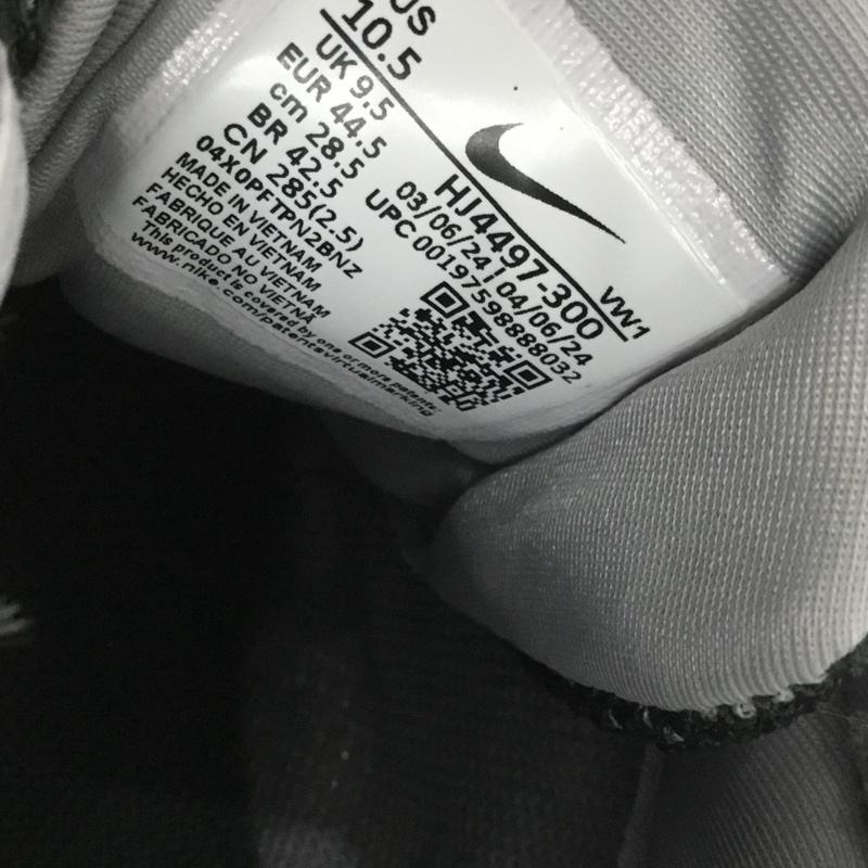 ナイキ NIKE スニーカー スニーカー HJ4497-300 V2K RUN 28.5cm 28.5cm ロゴ、文字 緑 / グリーン / X 銀 / シルバー / X 灰 / グレー /  メンズ USED 古着 中古 10138478