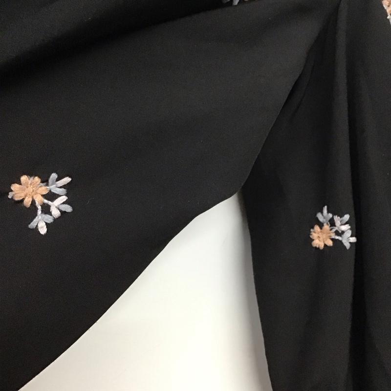 ザラ ZARA ワンピース ロングスカート 0881 801 800 パフスリーブ スクエアネック 刺繍 XS 花柄 黒 / ブラック /  レディース USED 古着 中古 10138656