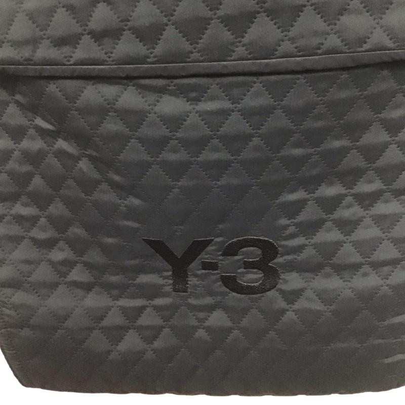 ワイスリー Y-3 ベスト ベスト GK3130 CH2 Quilted Reversible Collar プルオーバー ハーフジップ リバーシブル ロゴ、文字 黒 / ブラック /  メンズ USED 古着 中古 10139354