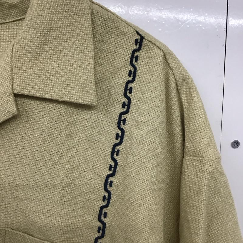 レリューム relume シャツ、ブラウス 半袖 半袖シャツ 無地シャツ ポケットシャツ L 刺繍 ベージュ / ベージュ /  メンズ USED 古着 中古 10140858
