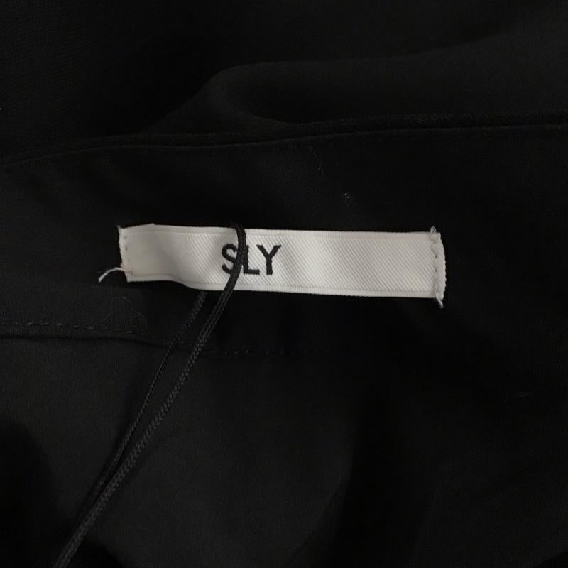 スライ SLY スカート ロングスカート 030CAH31-4390 FRONT SLIT SK 2 無地 黒 / ブラック /  レディース USED 古着 中古 10140913