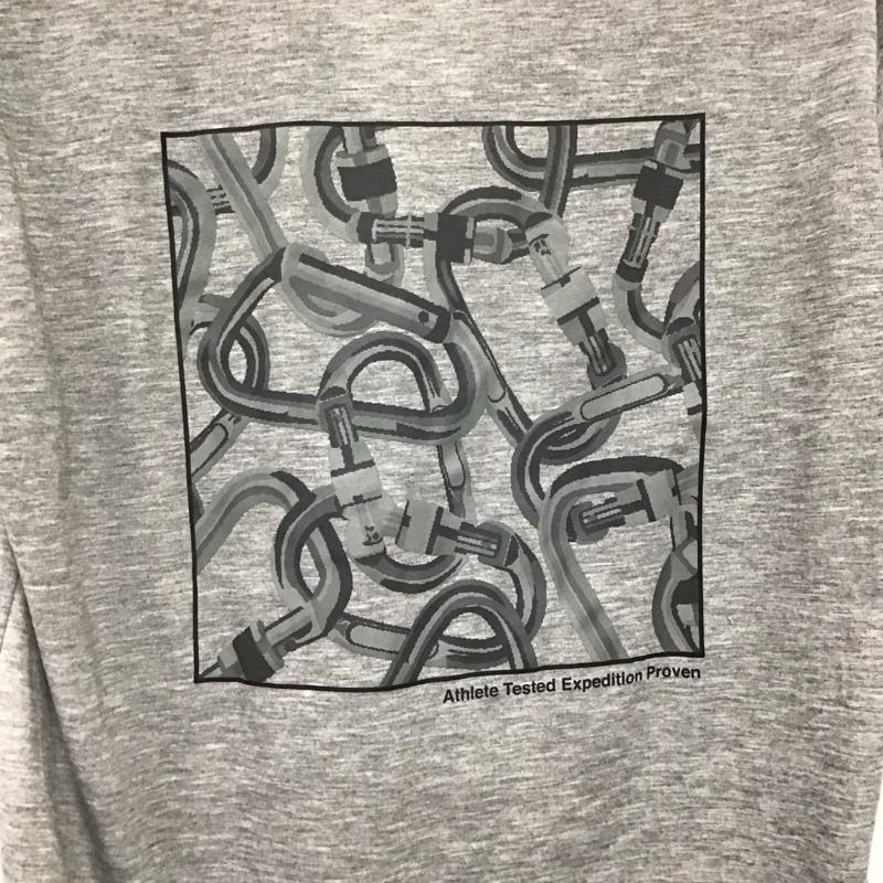 ザノースフェイス THE NORTH FACE Tシャツ 半袖 NT32084 S/S Carabiner Tee S ロゴ、文字 X プリント 灰 / グレー /  メンズ USED 古着 中古 10141111