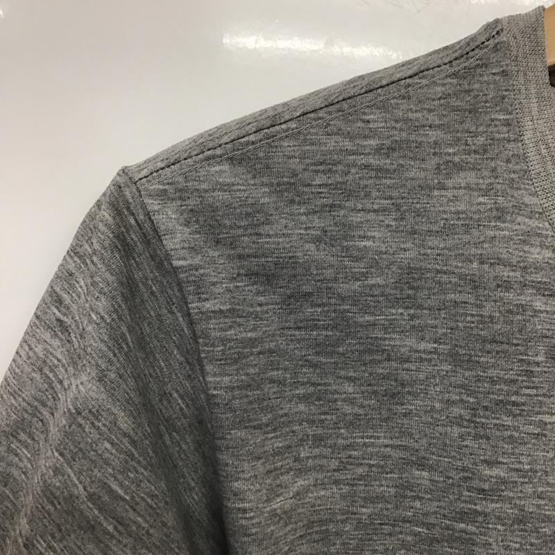 ザノースフェイス THE NORTH FACE Tシャツ 半袖 NT32084 S/S Carabiner Tee S ロゴ、文字 X プリント 灰 / グレー /  メンズ USED 古着 中古 10141111