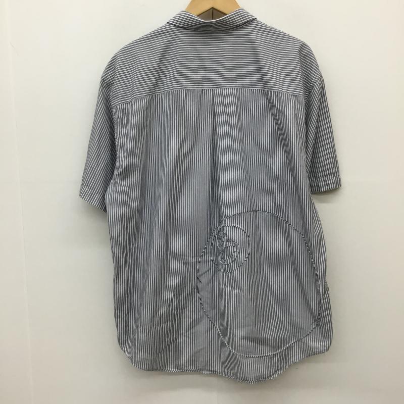 ステューシー STUSSY シャツ、ブラウス 半袖 boxy ss shirt 8 ball stripe M ストライプ 白 / ホワイト / X 紺 / ネイビー /  メンズ USED 古着 中古 10141210