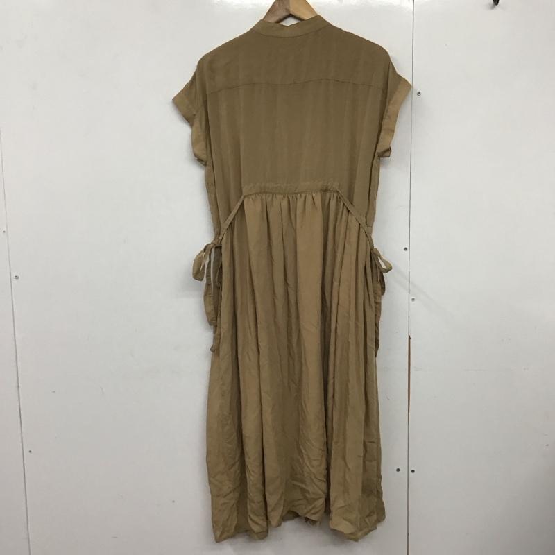ミルクフェド MILKFED. ワンピース ロングスカート 半袖ロングワンピース シャツワンピース フロントボタン ONE SIZE 無地 ベージュ / ベージュ /  レディース USED 古着 中古 10141314