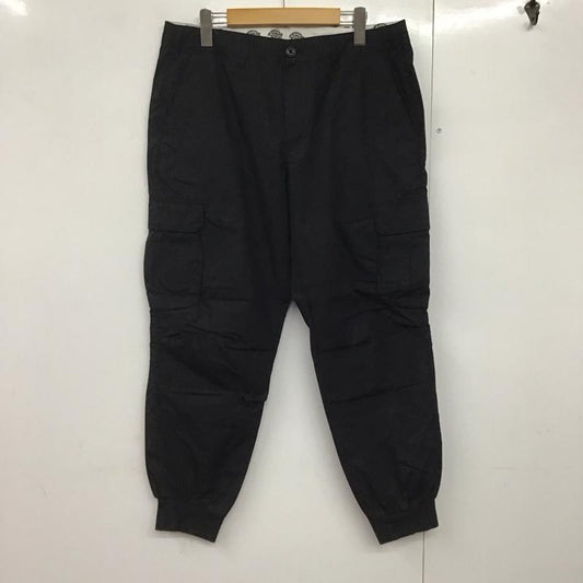 ディッキーズ Dickies パンツ ワークパンツ、ペインターパンツ ワイド 32インチ 無地 黒 / ブラック /  メンズ USED 古着 中古 10141362