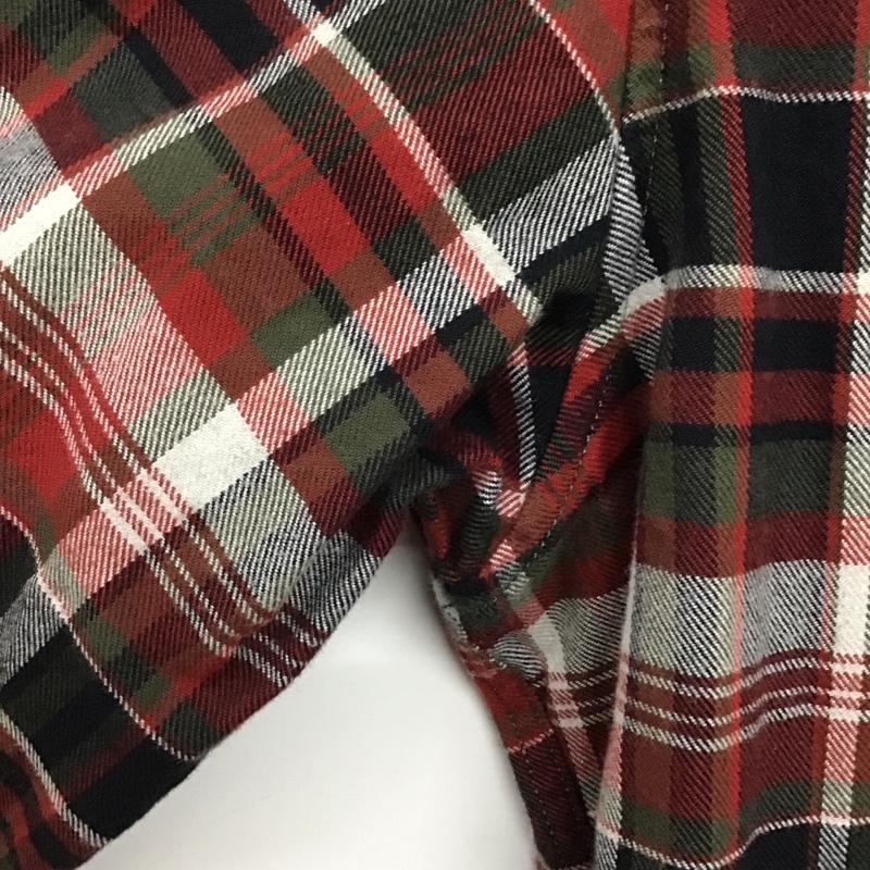 エディーバウアー Eddie Bauer シャツ、ブラウス 長袖 長袖シャツ チェックシャツ カラーシャツ ボタンダウンシャツ M チェック マルチカラー / マルチカラー /  メンズ USED 古着 中古 10141380